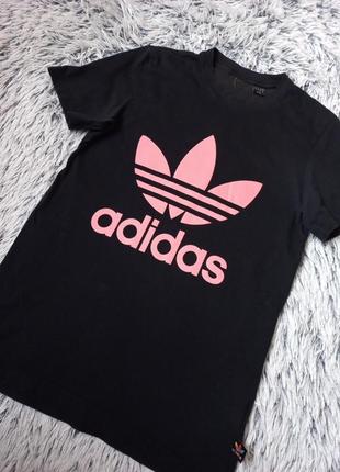 Футболка adidas