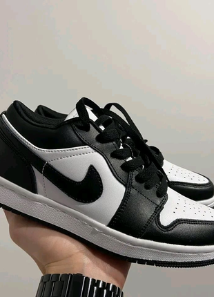 "nike air jordan retro 1 low"2 фото