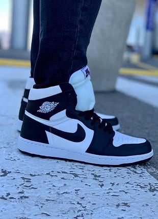 Чоловічі кросівки nike air jordan 1 retro white/black