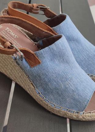 Женские босоножки toms monica espadrille на танкетке