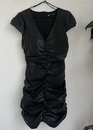 Платье штучна м‘ягка шкіра