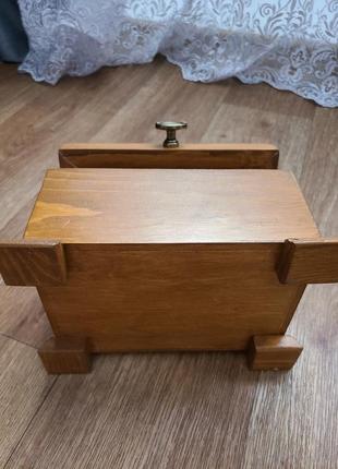 Шкатулка деревянная
