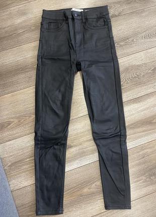 Джинси все по 60