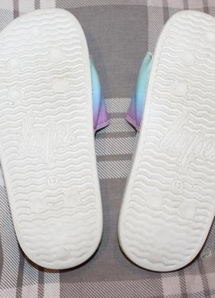 Невесомые стильные шлепанцы hype 2