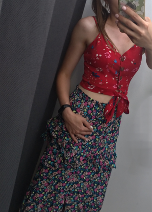 Трендова довга максі спідниця з рюшами та воланами і розрізом