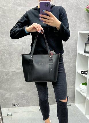 Женская сумка на молнии с эко-кожы, черная с красным.5 фото
