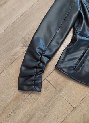 Zara куртка женская экокожа 3046/643/800 разм. xs8 фото