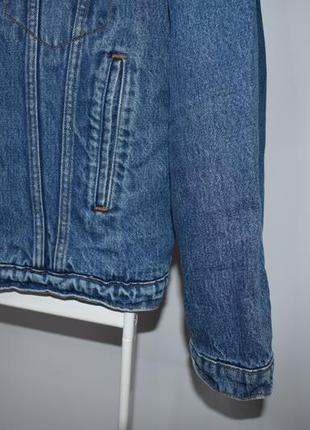 Куртка джинсовка с мехом шерпа levis9 фото