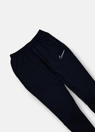 Спортивные штаны nike academy 21'2 фото