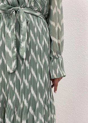 Нереальне плаття