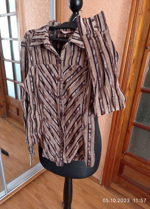 Женская коричневая рубашка р.46.