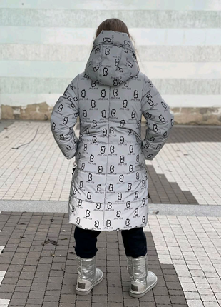 Світовідбивна зимова курточка для дівчинки5 фото