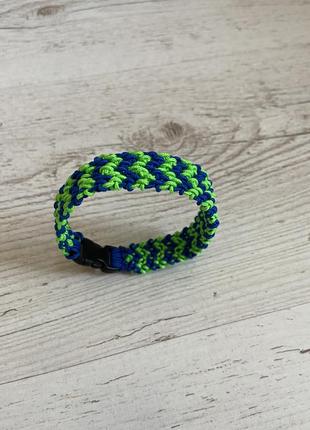 Браслеты из паракорда.