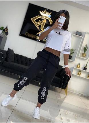 Легкий#крутий!спортивний костюм на кожен день 🤍🖤