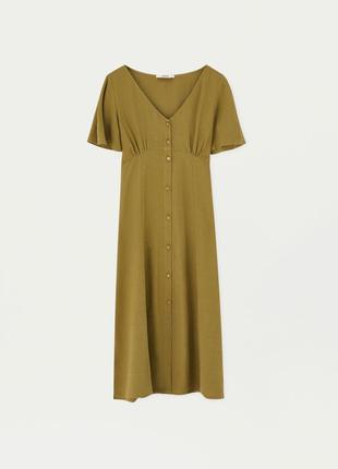 Летнее льняное платье миди в стиле бохо с деревянными пуговицами3 фото