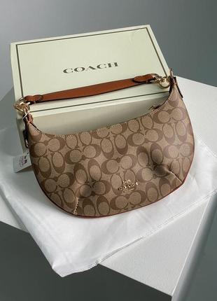 Сумка женская в стиле coach payton hobo in signature canvas in beige