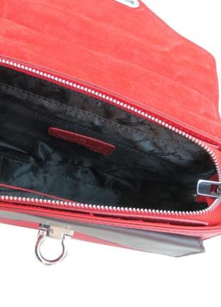 Женская кожаная сумка красная с бежевым6 фото