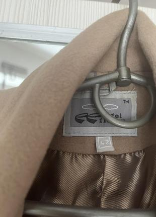 Пальто жіноче