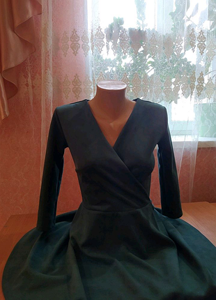 Смарагдове плаття жіноче