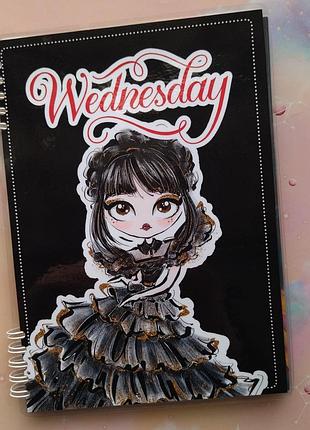 Wednesday альбом на липучках.