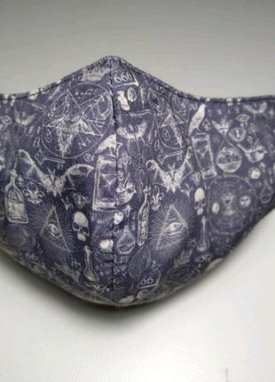 Крута маска для обличчя