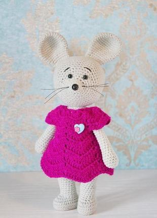 Мягкая вязаная игрушка мышка. первая экоигрушка. талисман-оберег на 2 годика девочке или мальчику