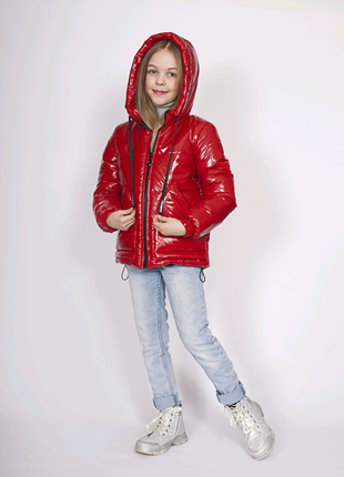 Дитяча куртка для дівчинки червоного кольору5 фото