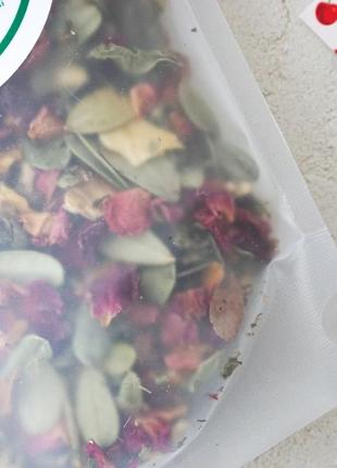 Зеленый чай с розой и ананасом2 фото