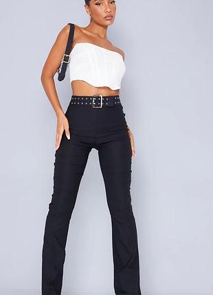 Брюки штаны с поясом.