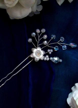 Три білих шпильки комплект прикрас набір шпильок білий перли квітка кришталь святкові2 фото