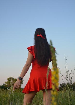 Красное платье5 фото