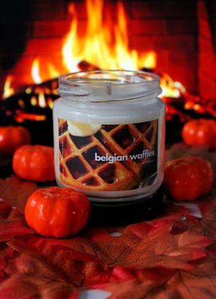 Соєва ароматична свічка "belgian waffles"2 фото