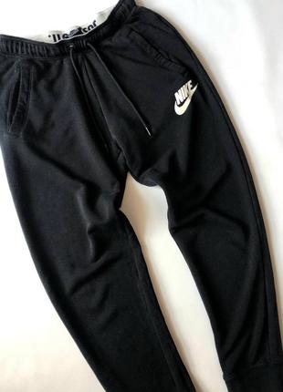 Спортивные штаны nike3 фото