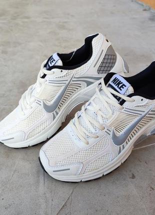 Кросівки чоловічі nike zoom vomero 5 white grey найк зум вомеро 5