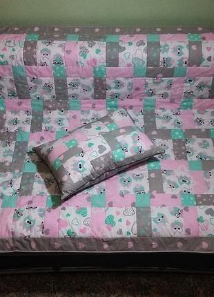 Комплект весела карусель, печворк, клаптева ковдра, шеббі, сови