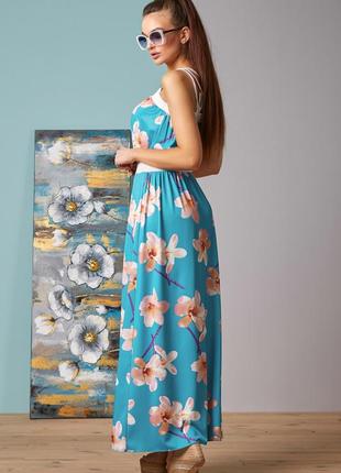 Летнее платье в пол длинное без рукавов с крупным цветочным принтом. голубое l-xl3 фото