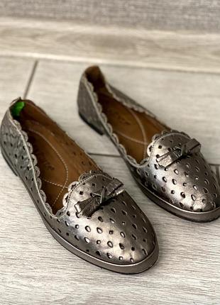 Кожаные балетки