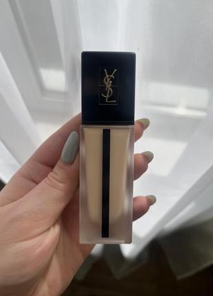 Стійкий тональний крем spf 20 yves saint laurent