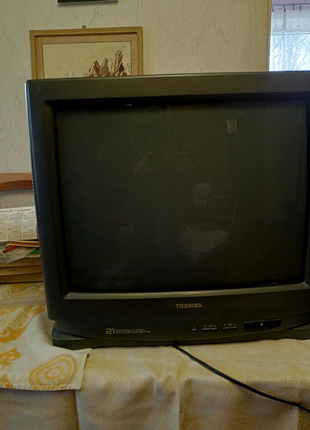 Продам телевизор toshiba 98 года выпуска