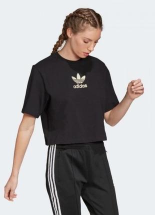 Футболка  топ adidas