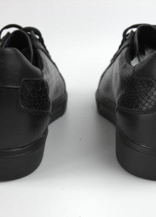 Шкіряні класичні кеди чорні кросівки з тисненням "пітон" взуття повсякденне rosso avangard puran piton5 фото