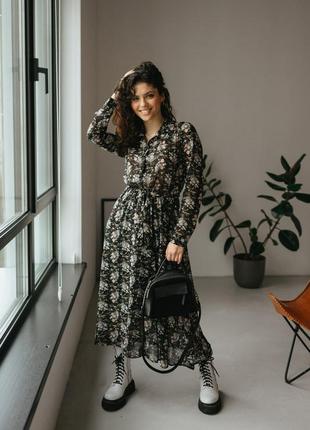 Летнее закрытое платье миди с цветочным принтом. черное  s-m2 фото