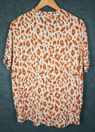 Сыобрдная блуза со спущенным плечом из вискозы 48-50 размера6 фото