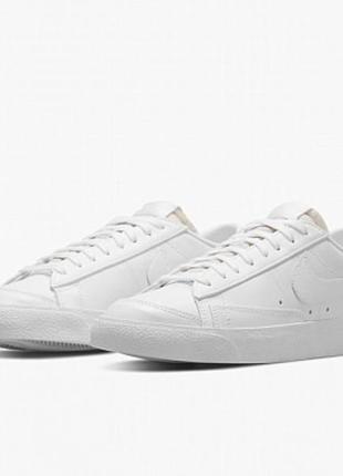 Nike blazer low 77 white оригинальные женские кроссовки с коробкой и всеми бирками. размер по стельке 25,5 см, причина продажи-не подойти размер.6 фото