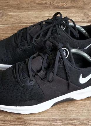 Кроссовки nike city trainer 3. размер 39.