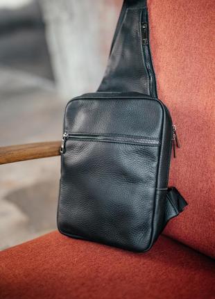 Мужской черный слинг, сумка на грудь из натуральной кожи, кожаная вместительная черная сумка8 фото