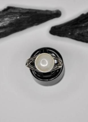 Серебряное кольцо с розовым кварцем1 фото