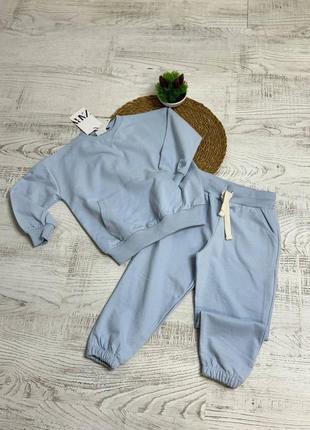 Костюм на хлопчика zara 110 см.
