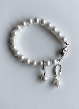 Класичний срібний комплект браслет і сережки з білого перлів "перлинна класика"3 фото