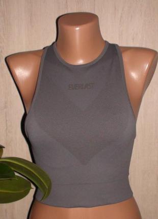 Спортивный топик everlast.